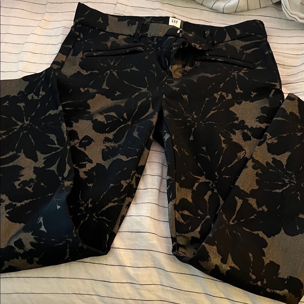 GAP Women's Black and antique gold stretch skinny ankle pants 4 new